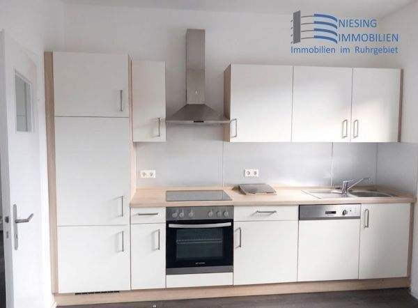 Etagenwohnung Oberhausen Osterfeld-West - 2 Zimmer, 70 m&sup2;, 598&euro; | Angebot:26346440