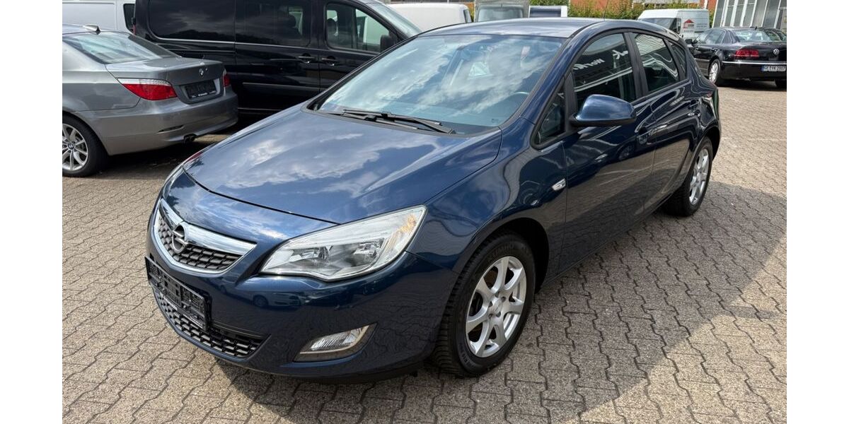 Opel Astra 77.000 km 5.980 &euro; Herten 45701