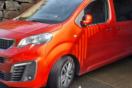 Peugeot Traveller 43.300 km 35.999 € Düsseldorf 40225