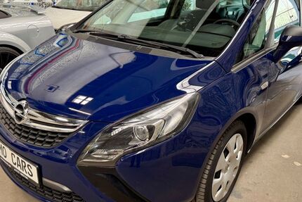 Opel Zafira 94.000 km 8.990 € Ratingen 40878