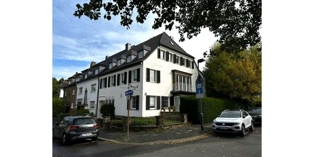 Einfamilienhaus Düsseldorf Niederkassel - 9 Zimmer, 378 m&sup2;, 2.900.000&euro; | Angebot:24752392