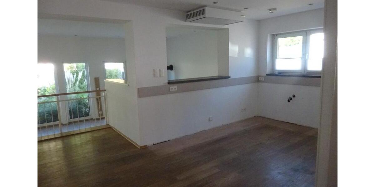 Einfamilienhaus Neukirchen-Vluyn Vluyn - 7 Zimmer, 220 m&sup2;, 599.000&euro; | Angebot:24813142