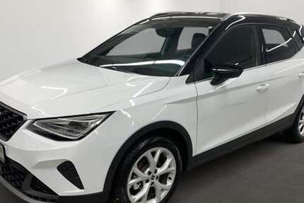 Seat Arona 3.879 km 25.350 &euro; Essen 45307