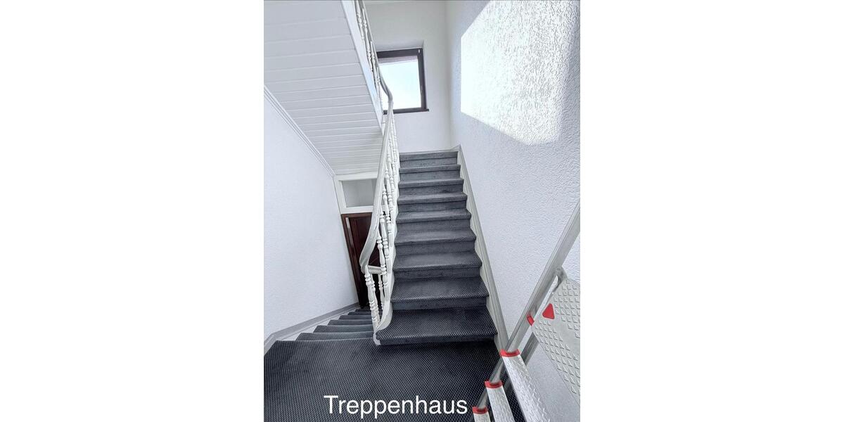 Mehrfamilienhaus, Wohnhaus Duisburg Mittelmeiderich - 6 Zimmer, 120 m&sup2;, 299.000&euro; | Angebot:23566553