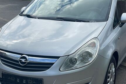 Opel Corsa 182.299 km 1.699 &euro; Krefeld 47799