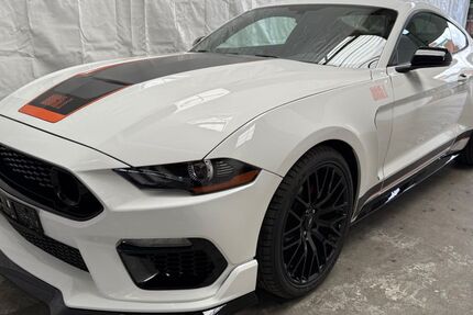 Ford Mustang 46.000 km 27.900 &euro; Düsseldorf 40589