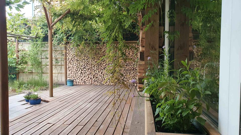 Bungalow Voerde (Niederrhein) - 4 Zimmer, 140 m&sup2;, 500.000&euro; | Angebot:27081090