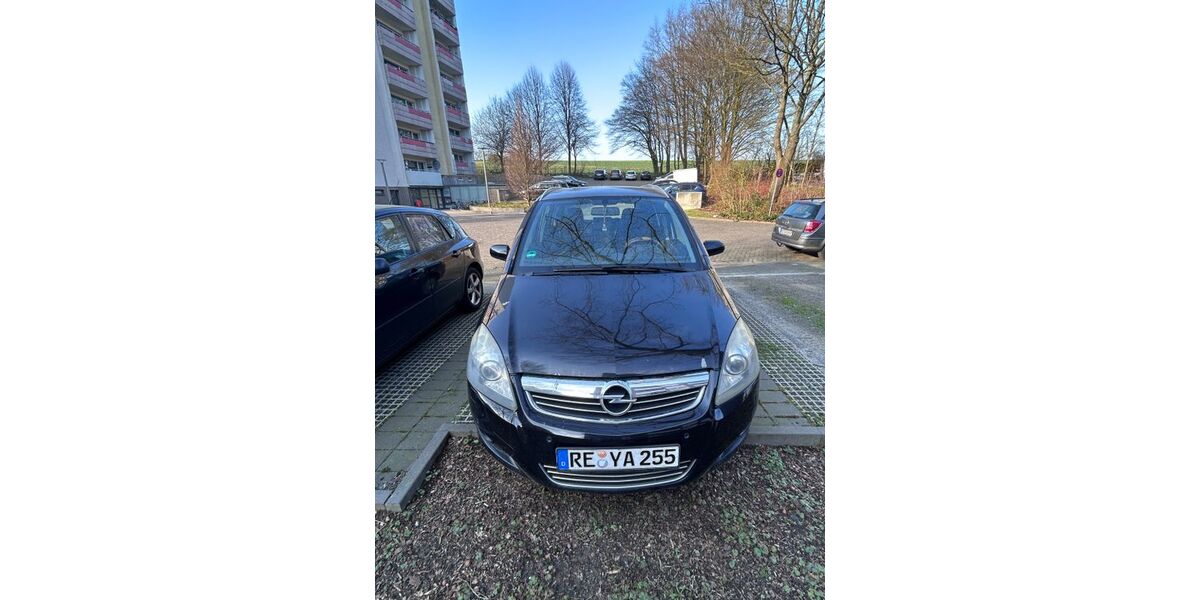 Opel Zafira 179.500 km 2.650 &euro; Recklinghausen 45665