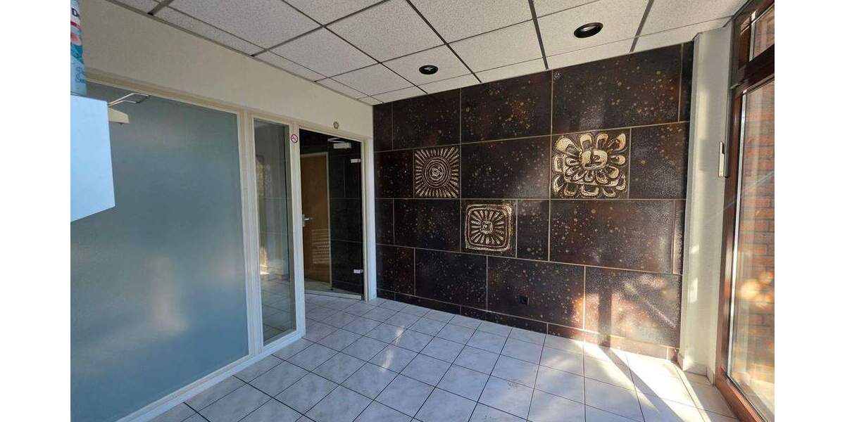 Gewerbeobjekt Velbert Mitte - 7 Zimmer, 210 m&sup2;, 1.600&euro; | Angebot:25246716