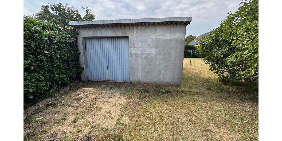 Doppelhaushälfte mit Potenzial in begehrter Lage von Neukirchen – Vluyn zimmer