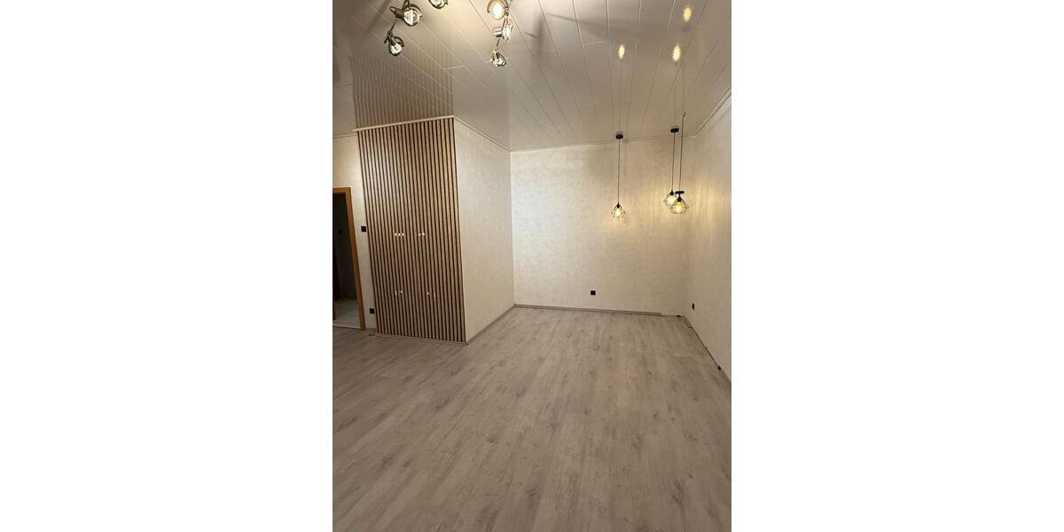 Etagenwohnung Essen Stadtbezirk IV - 2 Zimmer, 74 m&sup2;, 648&euro; | Angebot:26407267