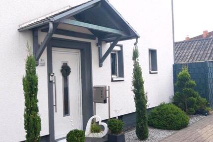 Haus Duisburg Rheinhausen - 8 Zimmer, 180 m&sup2;, 520.000&euro; | Angebot:27083305