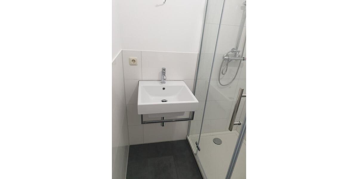 50m² Apartment große Balkon Aufzug Barrierearm Stellplatz Küche 1 zimmer