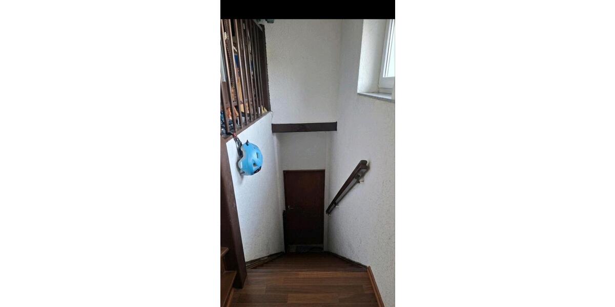 Etagenwohnung Moers Rheinkamp - 4 Zimmer, 90 m&sup2;, 950&euro; | Angebot:25369284