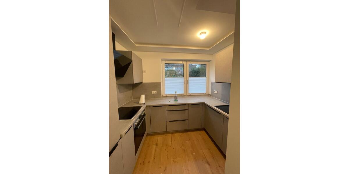 Reihenhaus Erkrath - 10 Zimmer, 192 m&sup2;, 650.000&euro; | Angebot:27426555