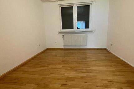 TOP 2 Zimmer Wohnung IN KREFELD LINN (RHEINNÄHE)