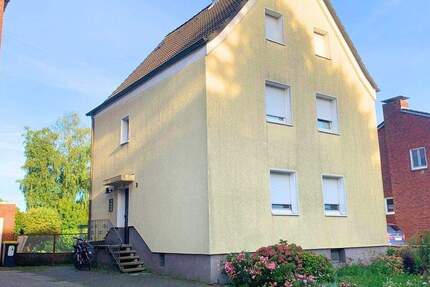 Für Selbstnutzer oder Kapitalanleger! Dreiparteienhaus in ruhiger Lage von Recklinghausen-Grullbad! - Haus Recklinghausen Süd | Angebot:25536525