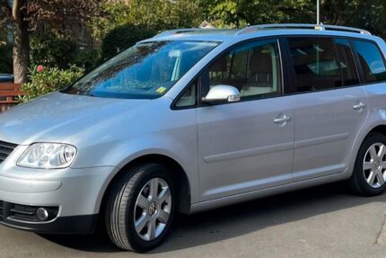 VW Touran 165.000 km 5.500 € Essen 45277