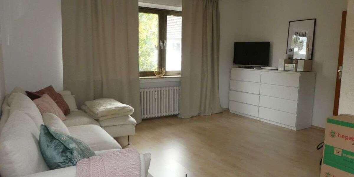 Etagenwohnung Moers - 2 Zimmer, 65 m&sup2;, 450&euro; | Angebot:25550298