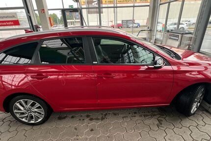 Hyundai i30 135.000 km 10.500 &euro; Mülheim 45468