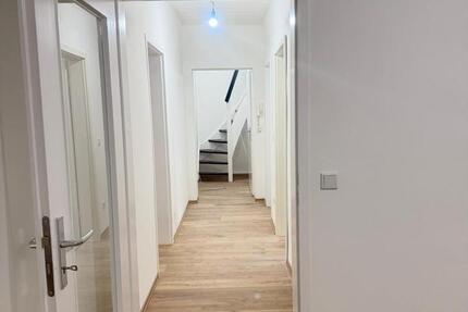 Wohnung Oberhausen Alsfeld - 4 Zimmer, 85 m&sup2;, 1.300&euro; | Angebot:25433320