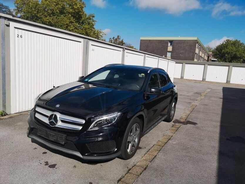 GLA 220