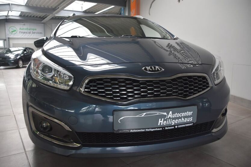 Kia ceed Sportswagon 113.659 km 11.980 € Heiligenhaus 42579
