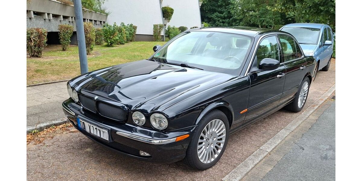 Jaguar XJ 192.000 km 9.800 &euro; Herten 45699