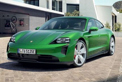 Porsche Taycan 67.590 km 74.900 &euro; Moers 47441