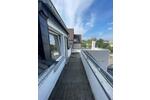 Möblierte Dachgeschosswohnung mit Dachterrasse 2 zimmer