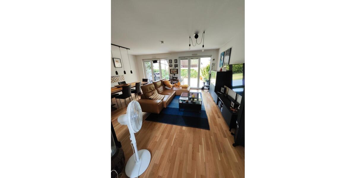 Maisonettenwohnung Essen Stadtkern - 4 Zimmer, 132 m&sup2;, 1.800&euro; | Angebot:27626222