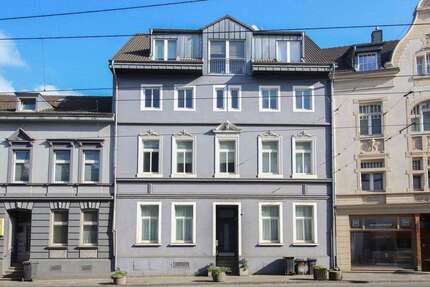 Haus zum Kaufen in Düsseldorf 1.495.000 € 544.55 m²