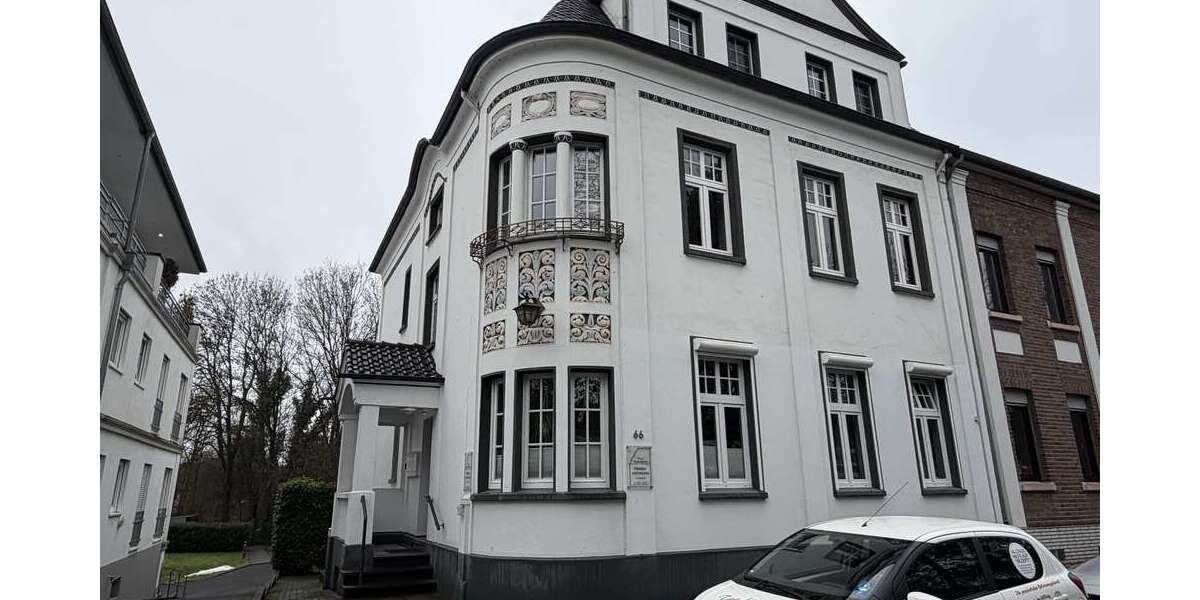 Haus zum Kaufen in Rheinberg 652.000 € 243.15 m² 9 zimmer
