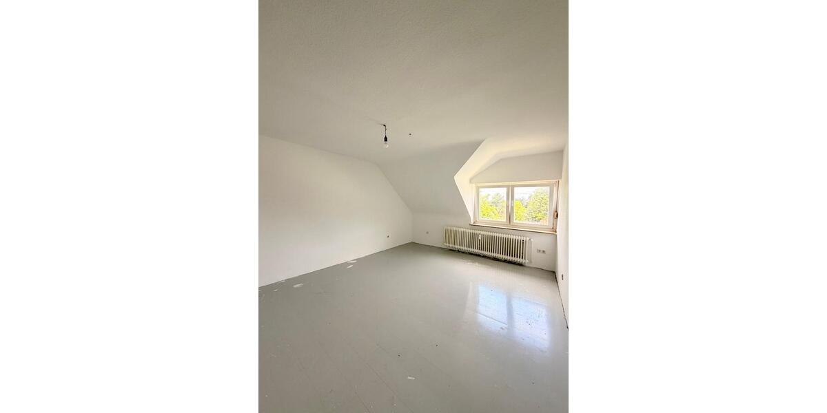 Dachgeschoßwohnung Mülheim an der Ruhr Rechtsruhr-Nord - 3 Zimmer, 72 m&sup2;, 612&euro; | Angebot:26246781