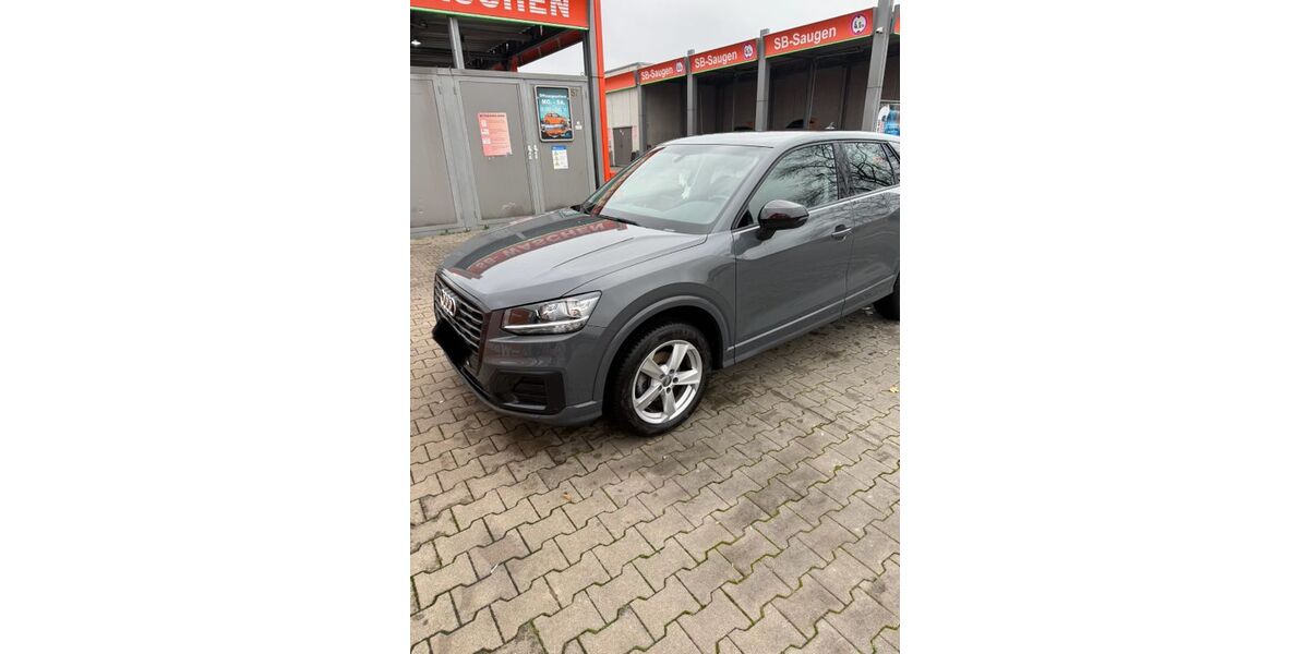 Audi Q2 29.000 km 17.499 &euro; Duisburg 47198