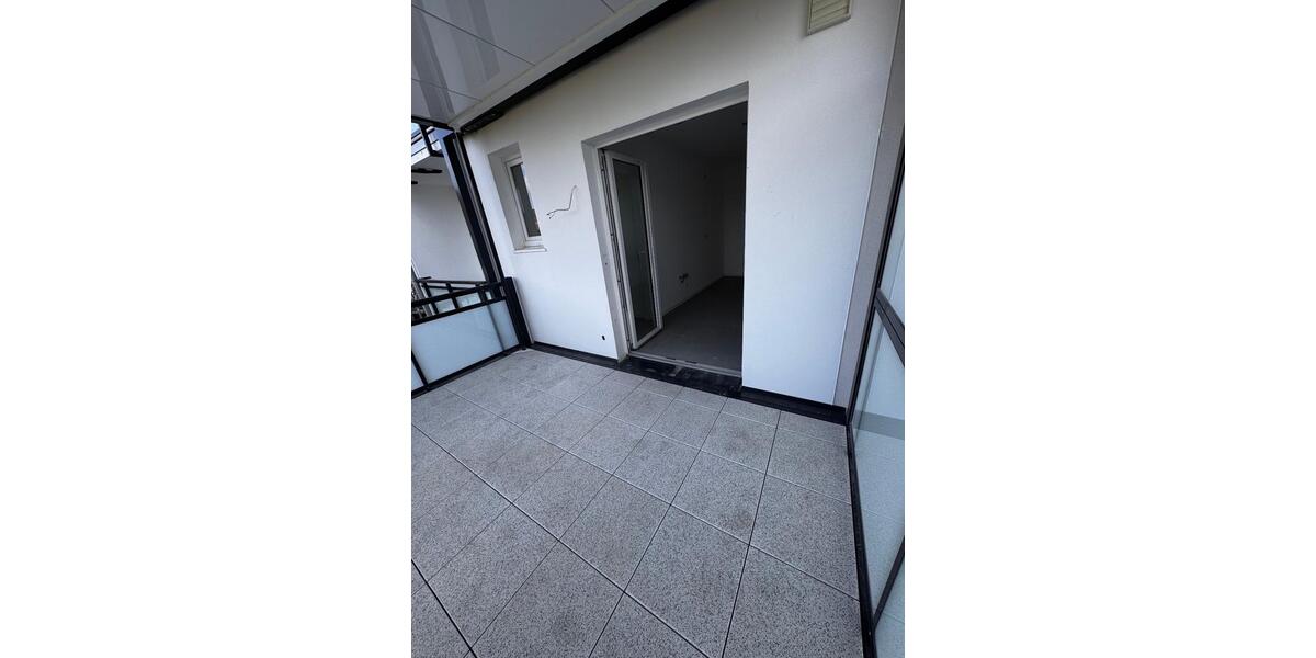 Etagenwohnung Krefeld Hülser Berg - 2 Zimmer, 70 m&sup2;, 299.000&euro; | Angebot:23766503