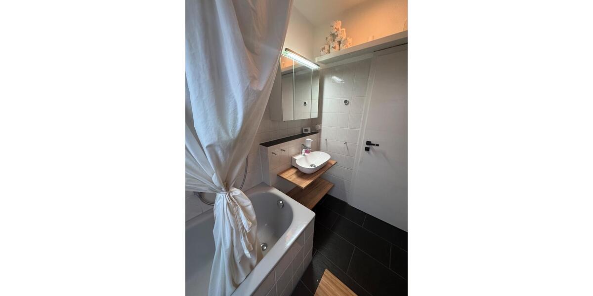 Maisonette mit Klima, Wallbox & Premium-Möbliert - Moers Utfort 2.5 zimmer