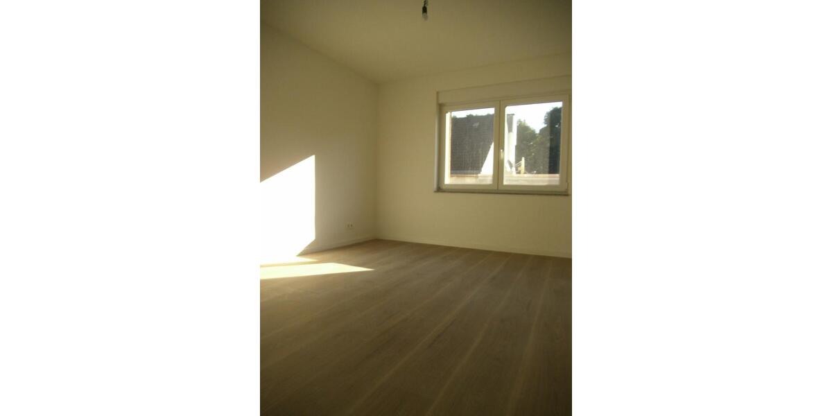 Neubau ! 4 Zimmer Neubauwohnung mit großem Balkon 4 zimmer