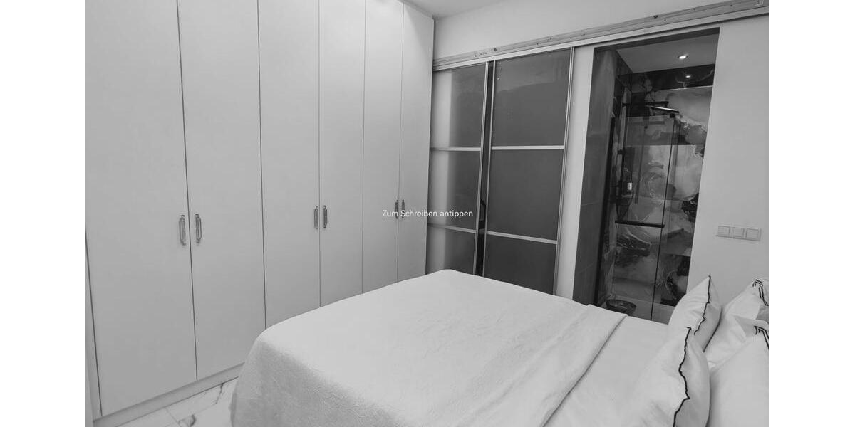 Luxus 2 Zimmer Wohnung m. Einbauküche u. 2 Bädern! 2.5 zimmer