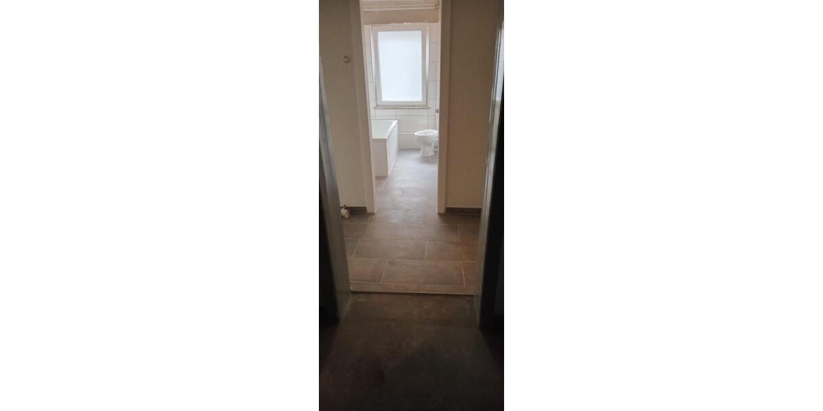 Etagenwohnung Duisburg Mittelmeiderich - 1.5 Zimmer, 33 m&sup2;, 500&euro; | Angebot:26482683