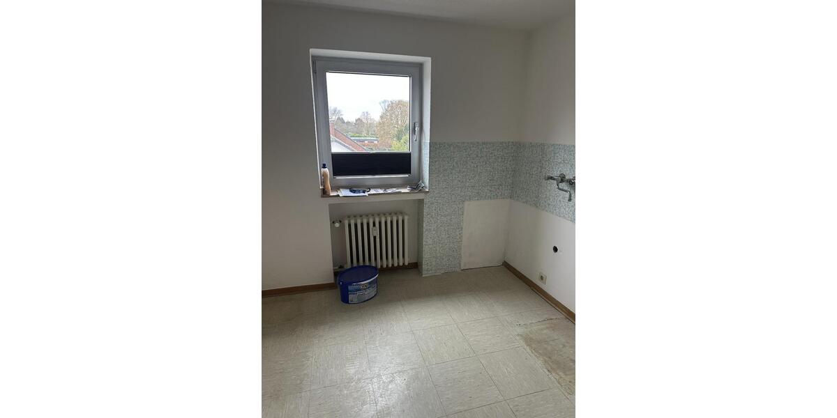 Dachgeschoßwohnung Moers Schwafheim - 3 Zimmer, 73 m&sup2;, 510&euro; | Angebot:25234924