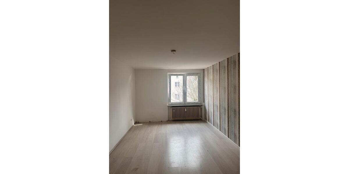 Etagenwohnung Bochum Bochum-Mitte - 4 Zimmer, 120 m&sup2;, 1.500&euro; | Angebot:25562431