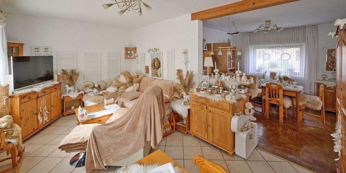 Vermietetes Einfamilienhaus in Moers-Mitte! 3 zimmer