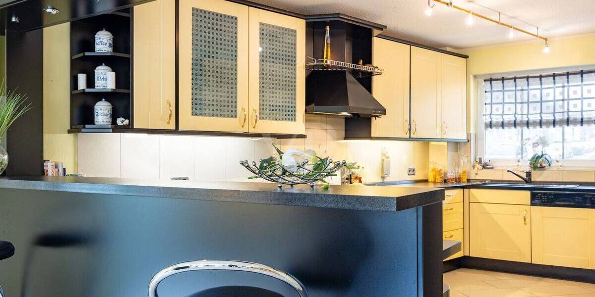 Doppelhaushälfte Velbert Mitte - 5 Zimmer, 196 m&sup2;, 598.000&euro; | Angebot:22432585