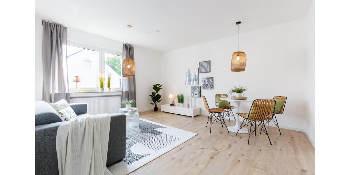 Top-sanierte Wohnung - einziehen und wohlfühlen - verkehrsberuhigte Lage - Tageslichtbad 2 zimmer