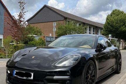 Porsche Panamera 144.000 km 59.950 &euro; Mülheim an der Ruhr 45470