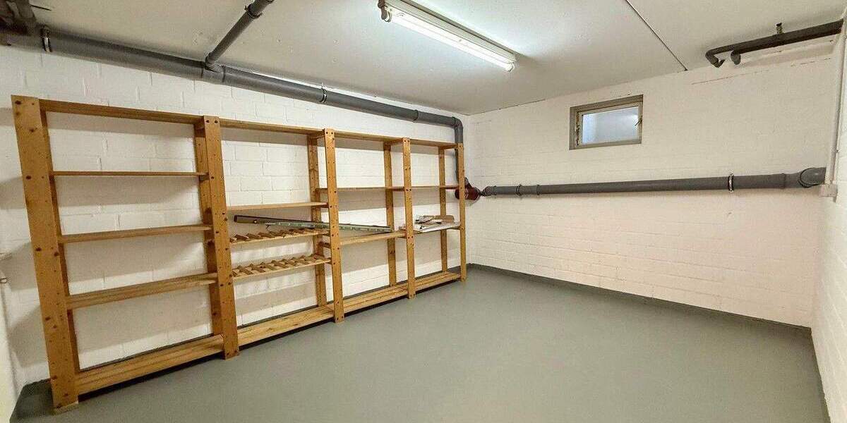 Doppelhaushälfte Düsseldorf Kaiserswerth - 8 Zimmer, 213 m&sup2;, 1.680.000&euro; | Angebot:25271300