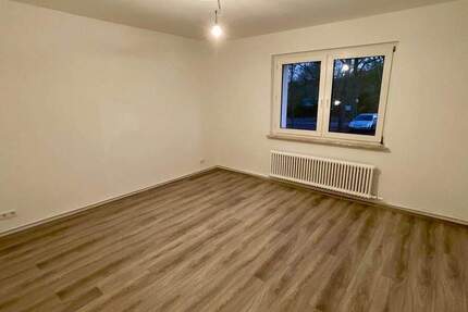 Wohnung Essen Huttrop - 3 Zimmer, 58 m&sup2;, 499&euro; | Angebot:25338901