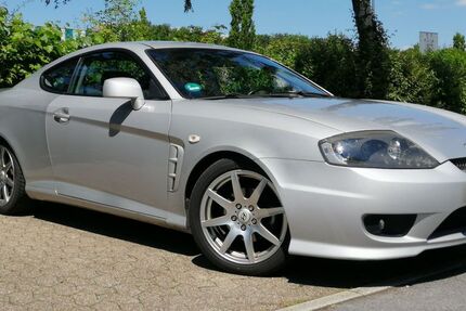 Hyundai Coupe 135.000 km 4.000 &euro; Velbert 42549