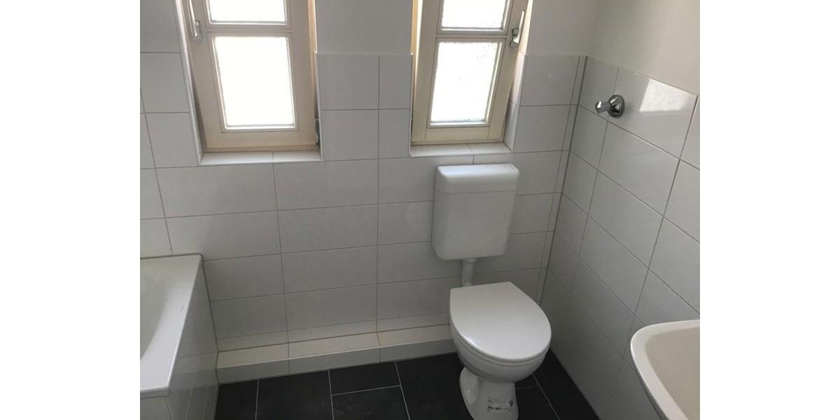 Etagenwohnung Gelsenkirchen Erle - 3.5 Zimmer, 77 m&sup2;, 643&euro; | Angebot:17801975